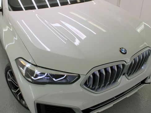 Used 2020 BMW X6 sDrive40i w/ Premium Package RWD image 18