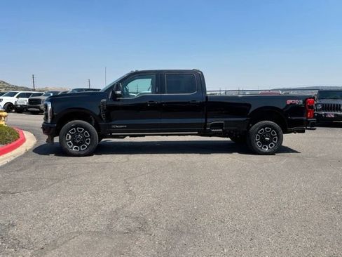 New 2026 Ford F350 Platinum w/ FX4 Off-Road Package AWD/4WD image 2