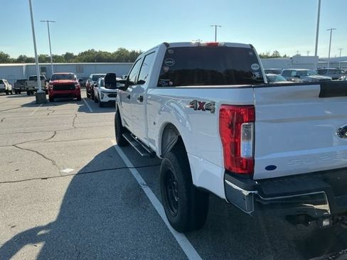 Used 2019 Ford F250 XLT AWD/4WD image 5
