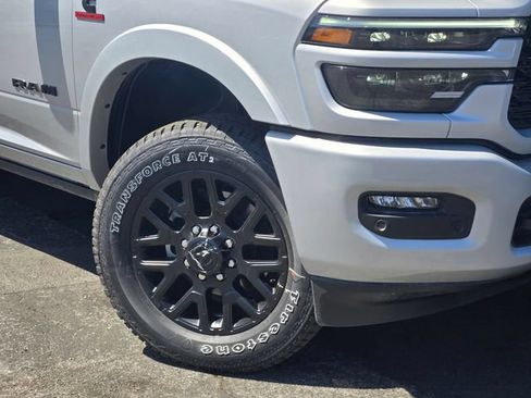 New 2026 RAM 2500 Limited AWD/4WD image 3