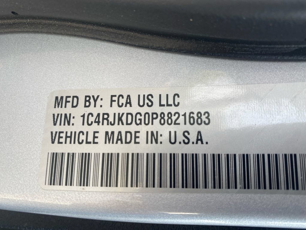 Used 2023 Jeep Grand Cherokee L Overland AWD/4WD image 34