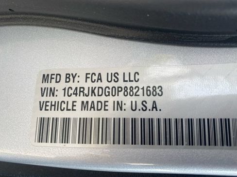 Used 2023 Jeep Grand Cherokee L Overland AWD/4WD image 34