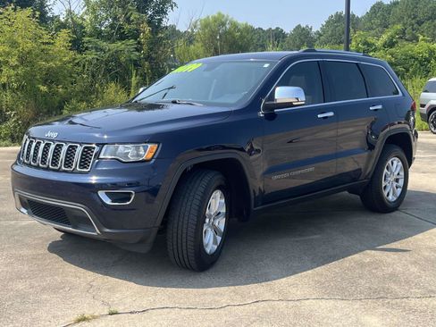 Used 2017 Jeep Grand Cherokee Limited AWD/4WD image 7