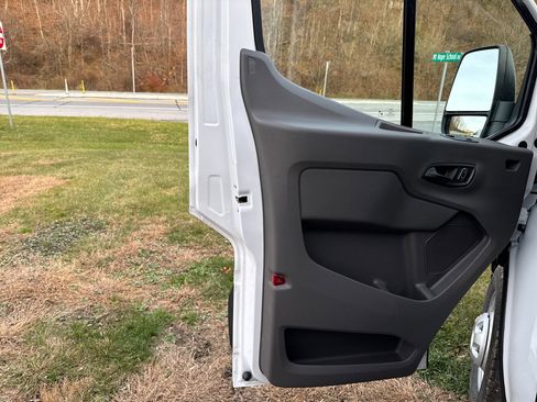 New 2026 Ford Transit 350 148 High Roof AWD image 29