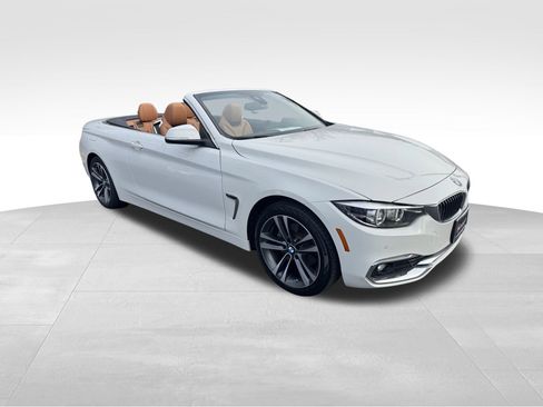 Used 2020 BMW 430i xDrive Convertible w/ Convenience Package image 16