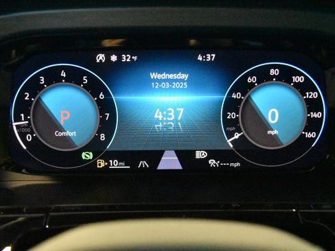 New 2026 Volkswagen Atlas Cross Sport SE image 14