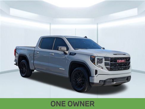 Used 2024 GMC Sierra 1500 Elevation image 9