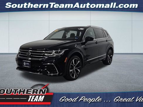 Certified 2024 Volkswagen Tiguan SEL R-Line AWD/4WD image 1