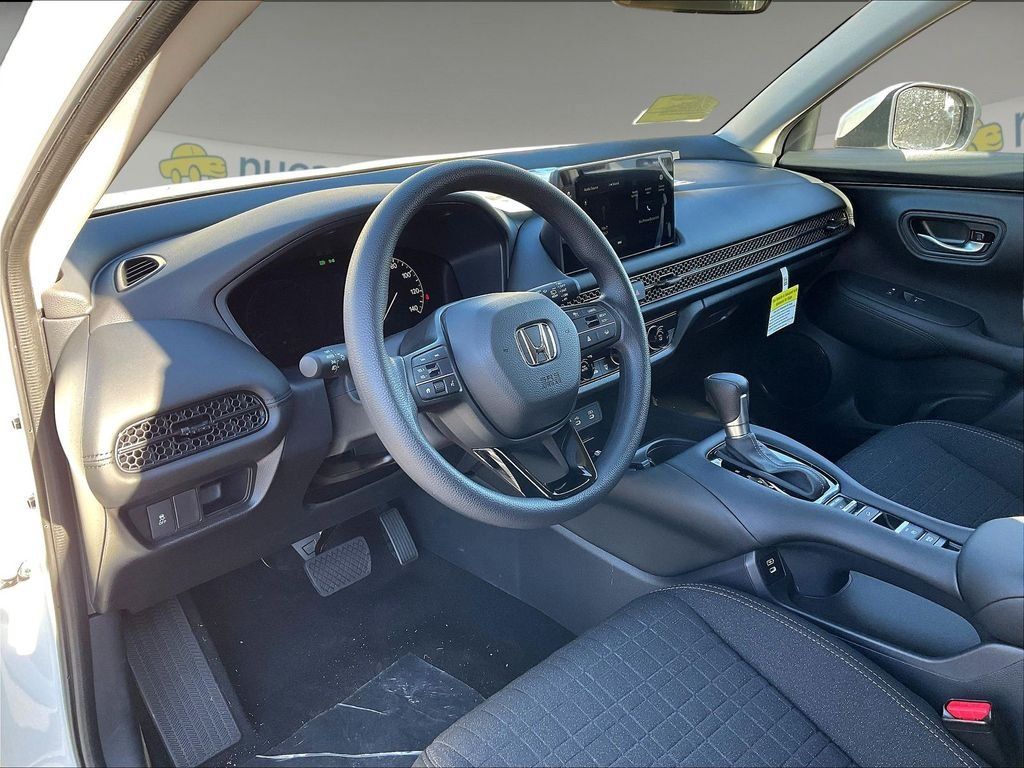 New 2026 Honda HR-V LX image 9