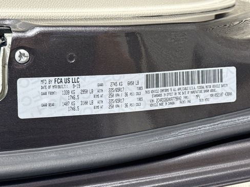 Used 2019 Dodge Grand Caravan SE FWD image 38