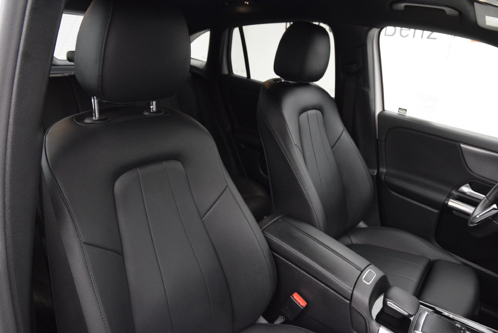 Used 2022 Mercedes-Benz GLA 250 image 17