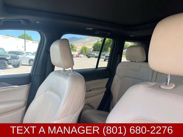 Used 2024 Jeep Grand Cherokee Limited 4xe AWD/4WD image 14