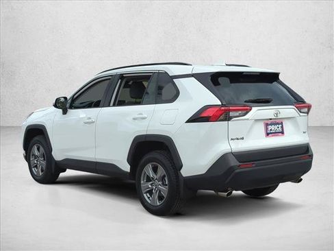 Certified 2024 Toyota RAV4 XLE w/ Convenience Package FWD image 8