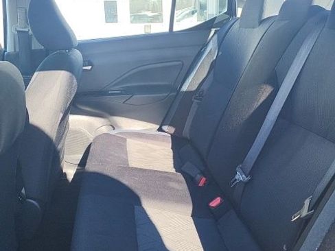 Used 2023 Nissan Versa SV image 11