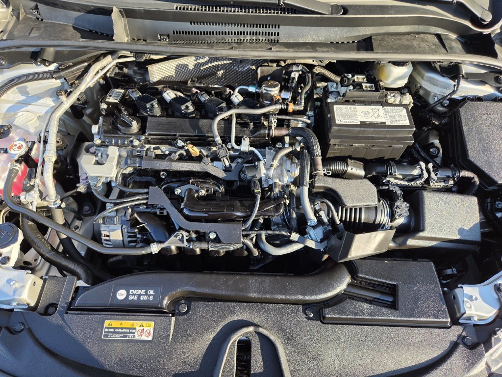 Used 2025 Toyota Corolla LE FWD image 28
