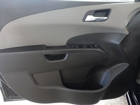 Used 2013 Chevrolet Sonic LT FWD image 9