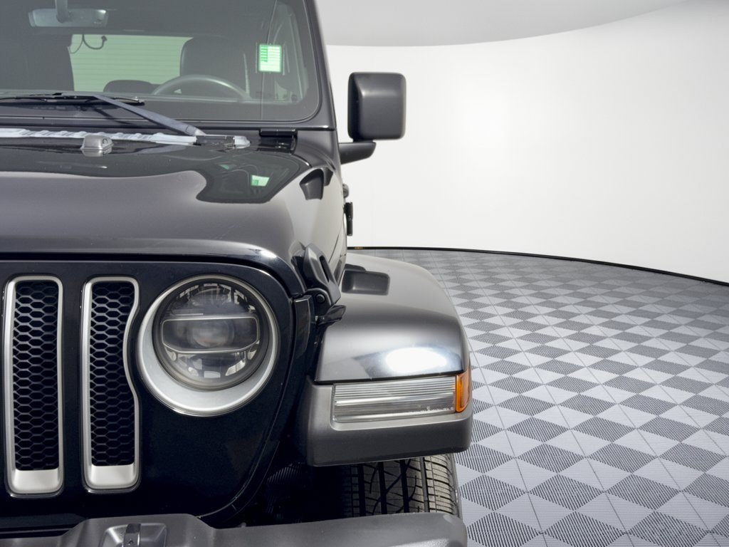 Used 2022 Jeep Wrangler Unlimited Sahara w/ LED Lighting Group AWD/4WD image 12