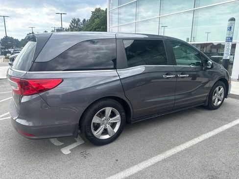 Used 2019 Honda Odyssey EX image 5