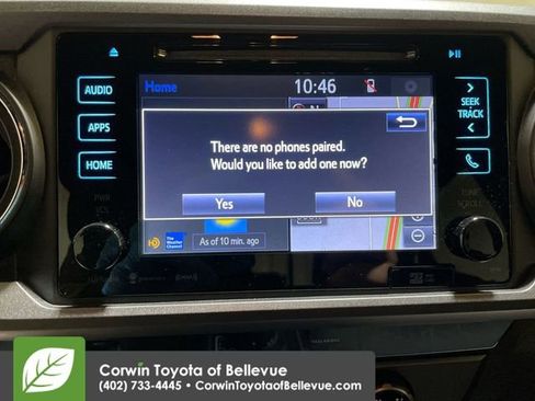 Used 2018 Toyota Tacoma TRD Sport image 21