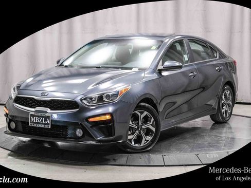 Used 2020 Kia Forte LXS FWD image 1