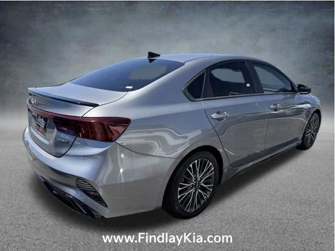Certified 2022 Kia Forte GT-Line w/ GT-Line Premium Package FWD image 5