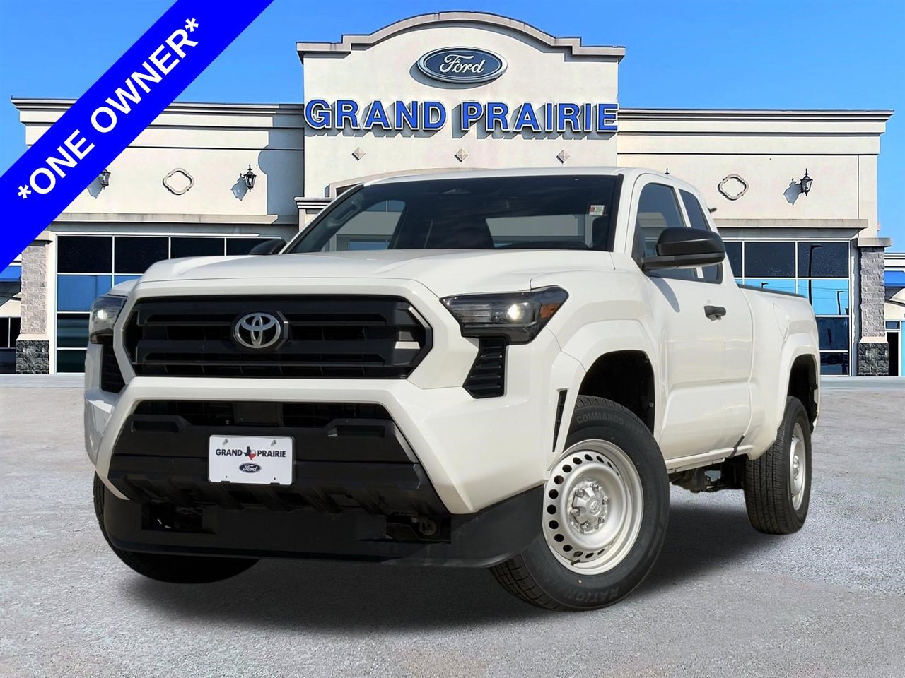 Used 2024 Toyota Tacoma SR RWD image 1