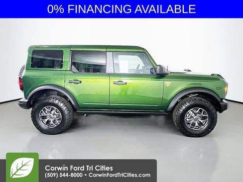 New 2025 Ford Bronco Badlands image 17