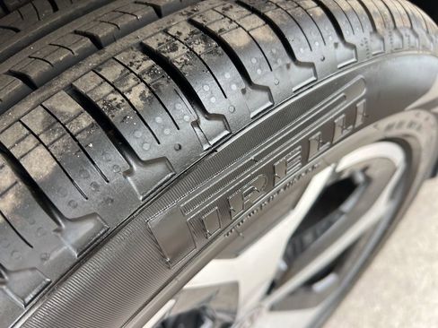 New 2026 Volkswagen Tiguan SE image 8