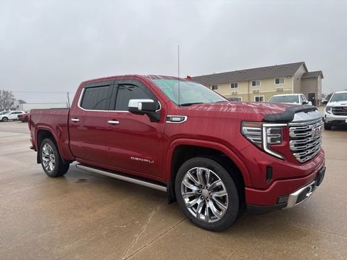 Used 2023 GMC Sierra 1500 Denali w/ Technology Package image 1