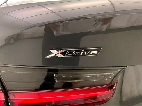Certified 2023 BMW 330i xDrive Sedan w/ Premium Package AWD/4WD image 30
