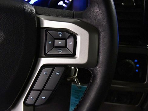 Used 2022 Ford F350 Lariat w/ Lariat Value Package image 21