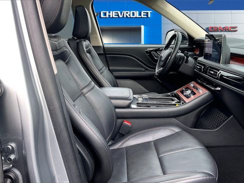 Used 2024 Lincoln Aviator Reserve w/ Equipment Group 201A image 30