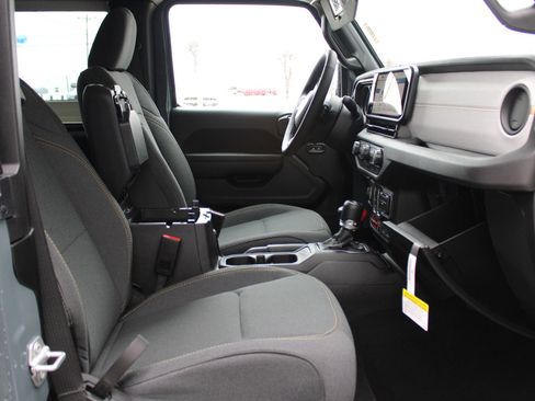 New 2026 Jeep Wrangler Sport AWD/4WD image 26