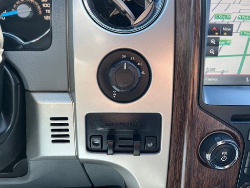 Used 2014 Ford F150 Lariat w/ Equipment Group 501A Mid image 17