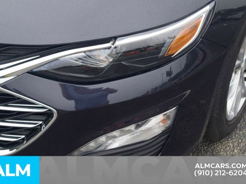 Used 2023 Chevrolet Malibu LT FWD image 12