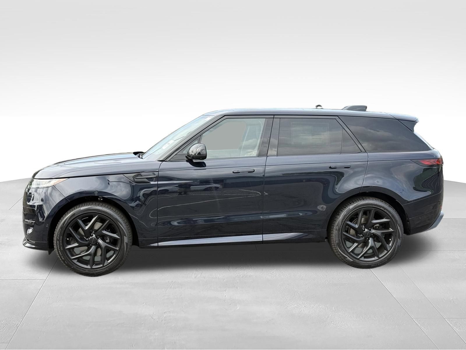 New 2026 Land Rover Range Rover Sport Dynamic SE AWD/4WD image 2