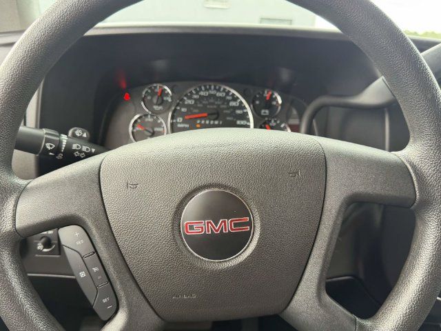 Used 2025 GMC Savana 2500 w/ Driver Convenience Package RWD image 28
