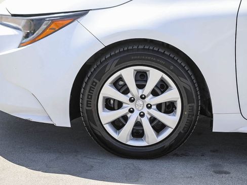 Certified 2024 Toyota Corolla LE FWD image 11