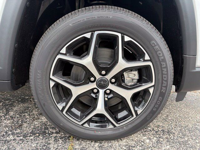 New 2026 Jeep Compass Limited AWD/4WD image 19