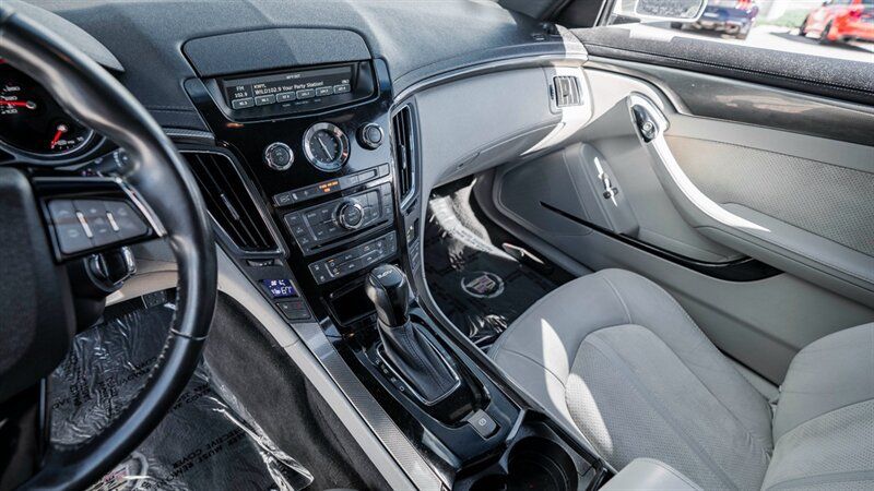 Used 2013 Cadillac CTS V RWD image 37