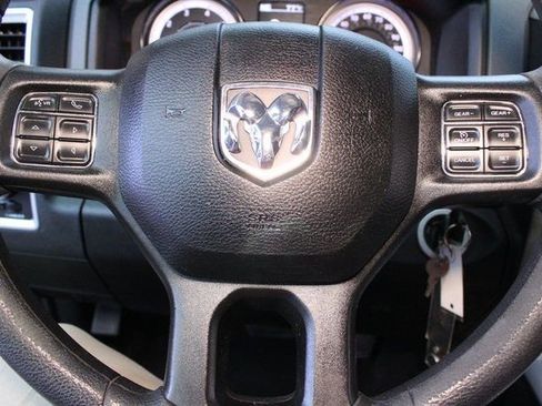 Used 2019 RAM 1500 Classic SLT w/ Black Appearance Group image 20