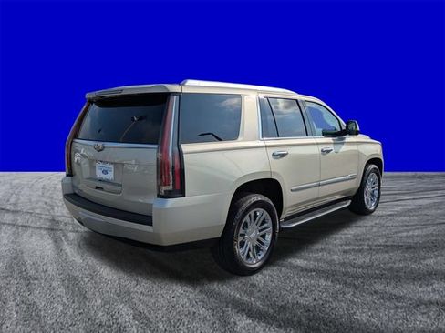 Used 2016 Cadillac Escalade 2WD image 4