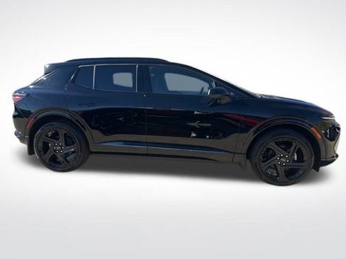 New 2026 Chevrolet Equinox EV RS image 6