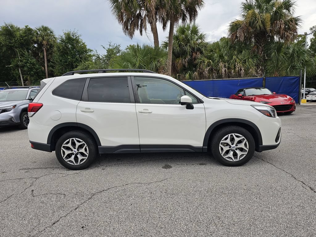 Certified 2021 Subaru Forester Premium w/ Popular Package #1 AWD/4WD image 2