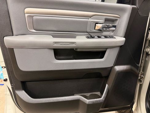 Used 2019 RAM 1500 Big Horn RWD image 13