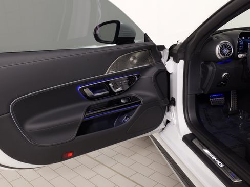 Used 2025 Mercedes-Benz AMG GT 63 image 25
