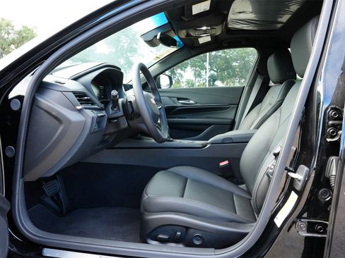 New 2025 Cadillac CT4 Premium Luxury image 33