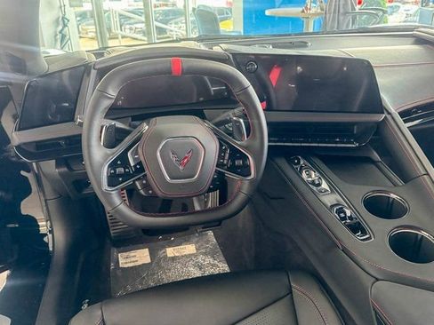 New 2026 Chevrolet Corvette Stingray Preferred Cpe w/ Z51 Performance Package RWD image 17