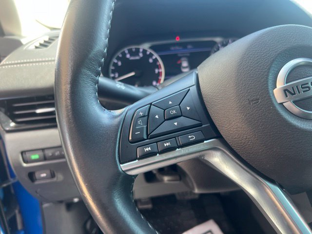 Used 2023 Nissan Sentra SV FWD image 17