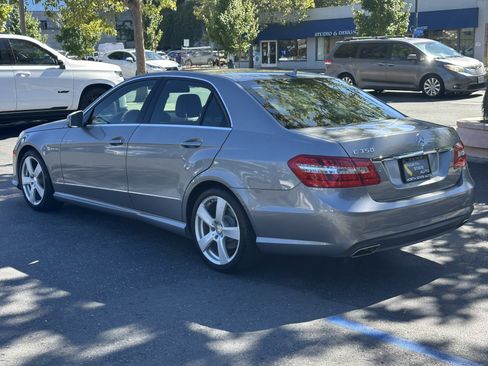 Used 2010 Mercedes-Benz E 350 Sedan image 11
